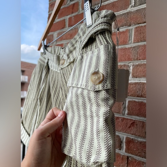 NWT Free People One Harriet Striped Shorts, In Mint Chip Combo Size XS, Linen - Picture 4 of 9
